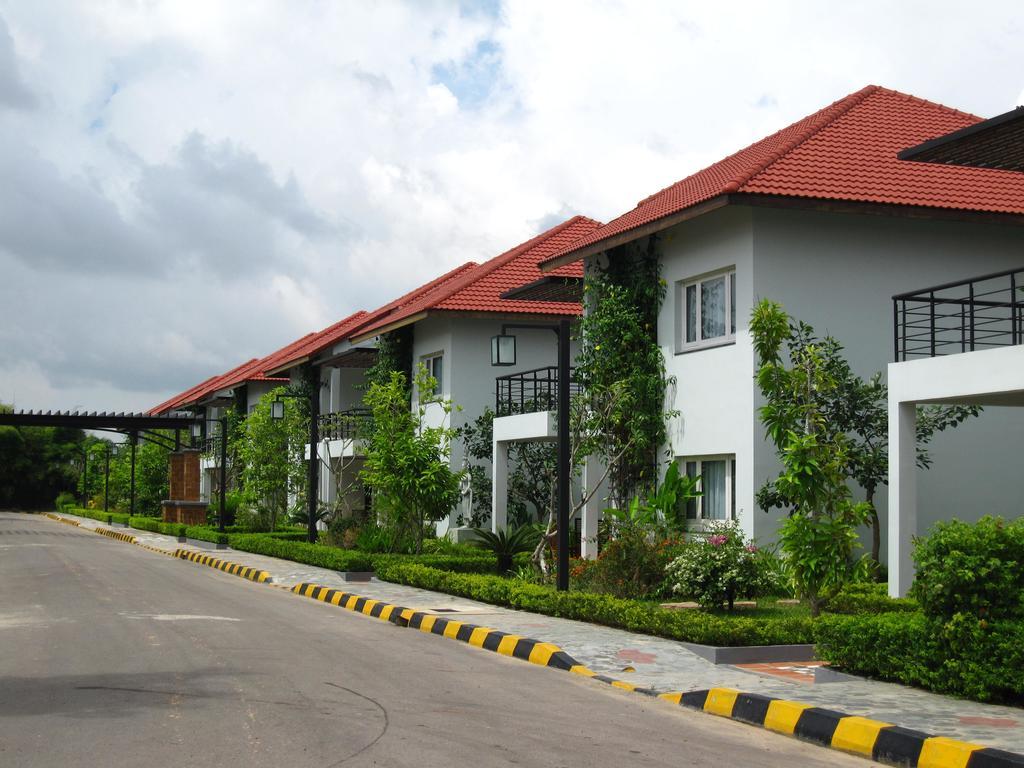 Paradise Angkor Villa Hotel Siem Reap Exterior foto
