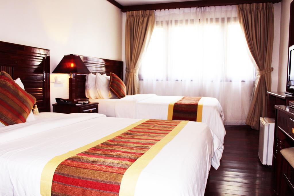 Paradise Angkor Villa Hotel Siem Reap Exterior foto